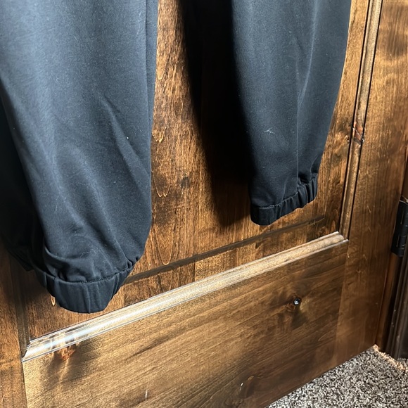 Jumpsuit with drawstring - Picture 5 of 5